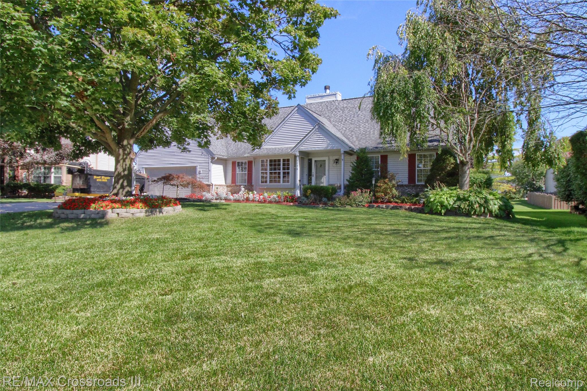 409, Breakwater, Belleville, Michigan, 48111
