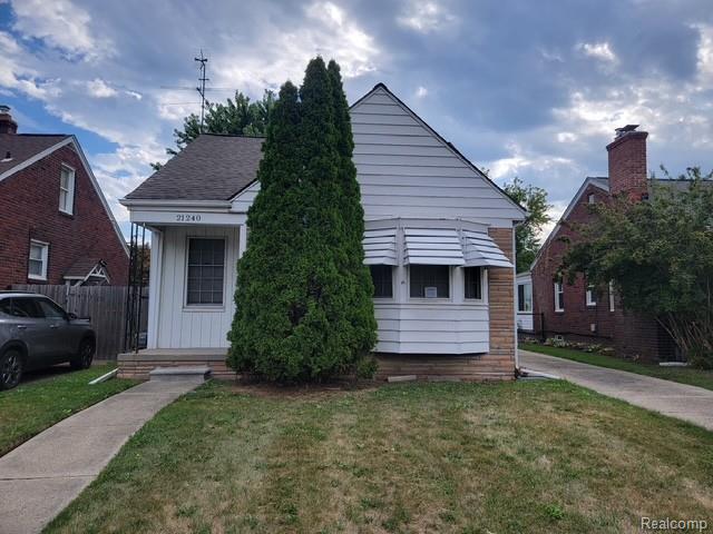 21240, Redmond, Eastpointe, Michigan, 48021