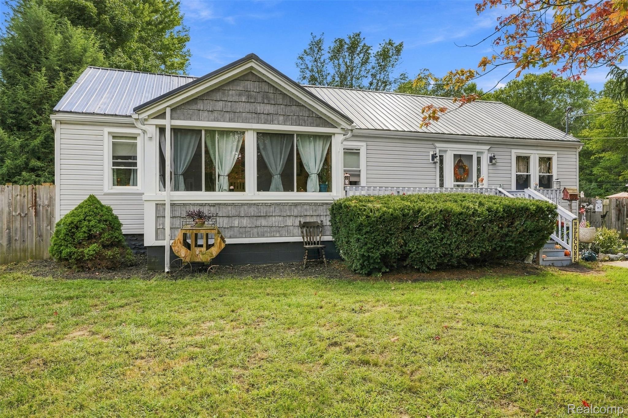 36739, Wick, Romulus, Michigan, 48174