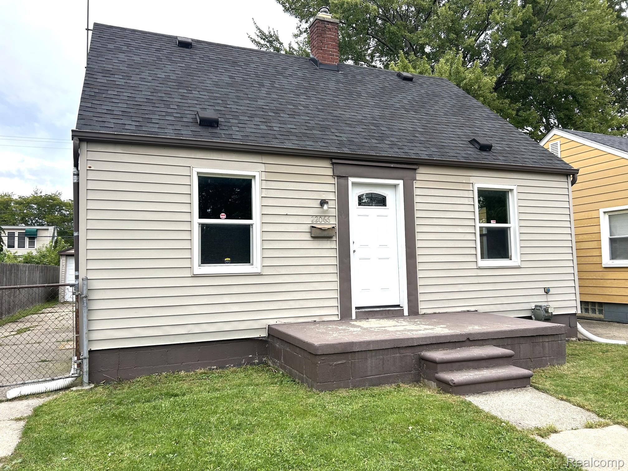 22066, Lambrecht, Eastpointe, Michigan, 48021