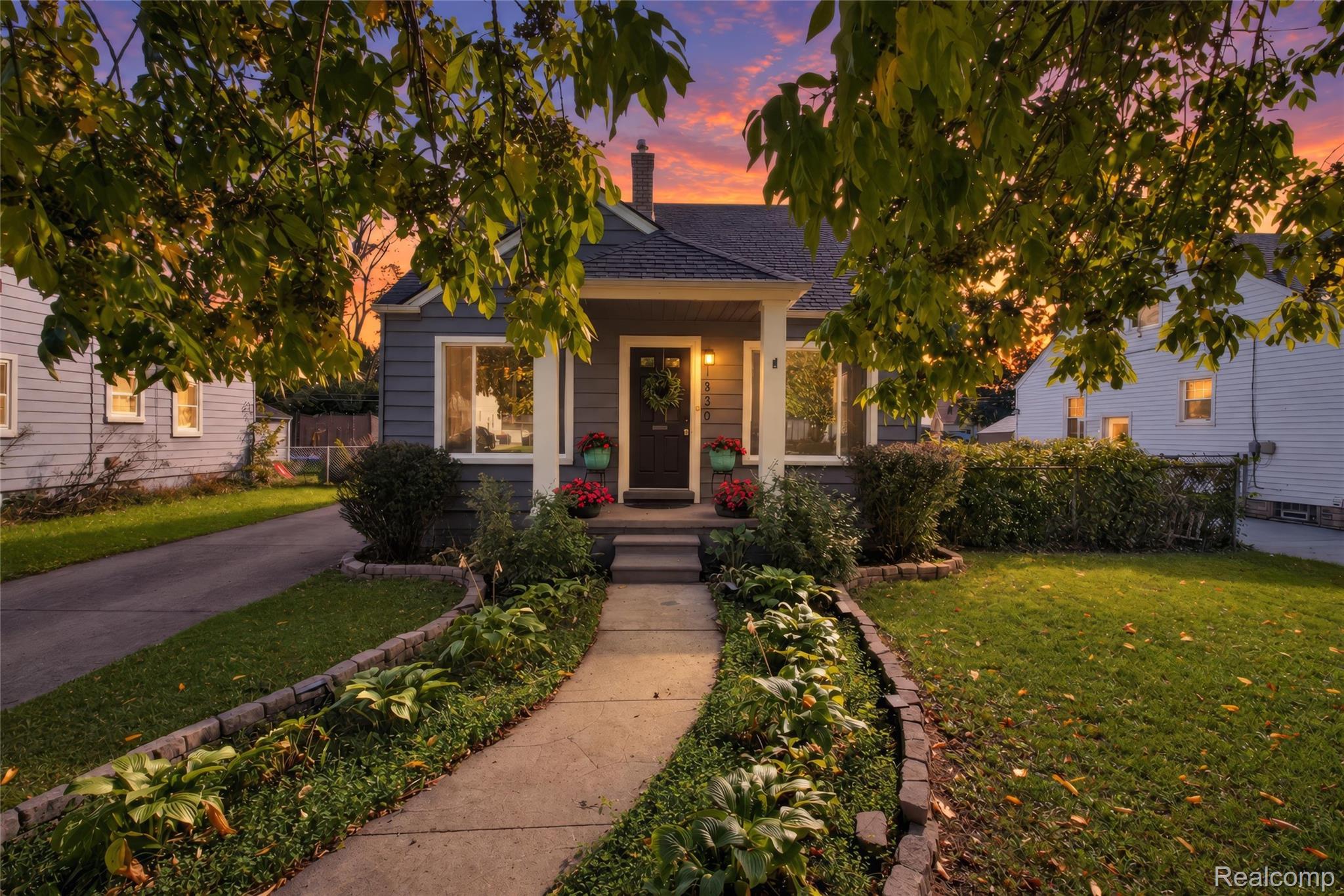 1830, Tyler, Berkley, Michigan, 48072
