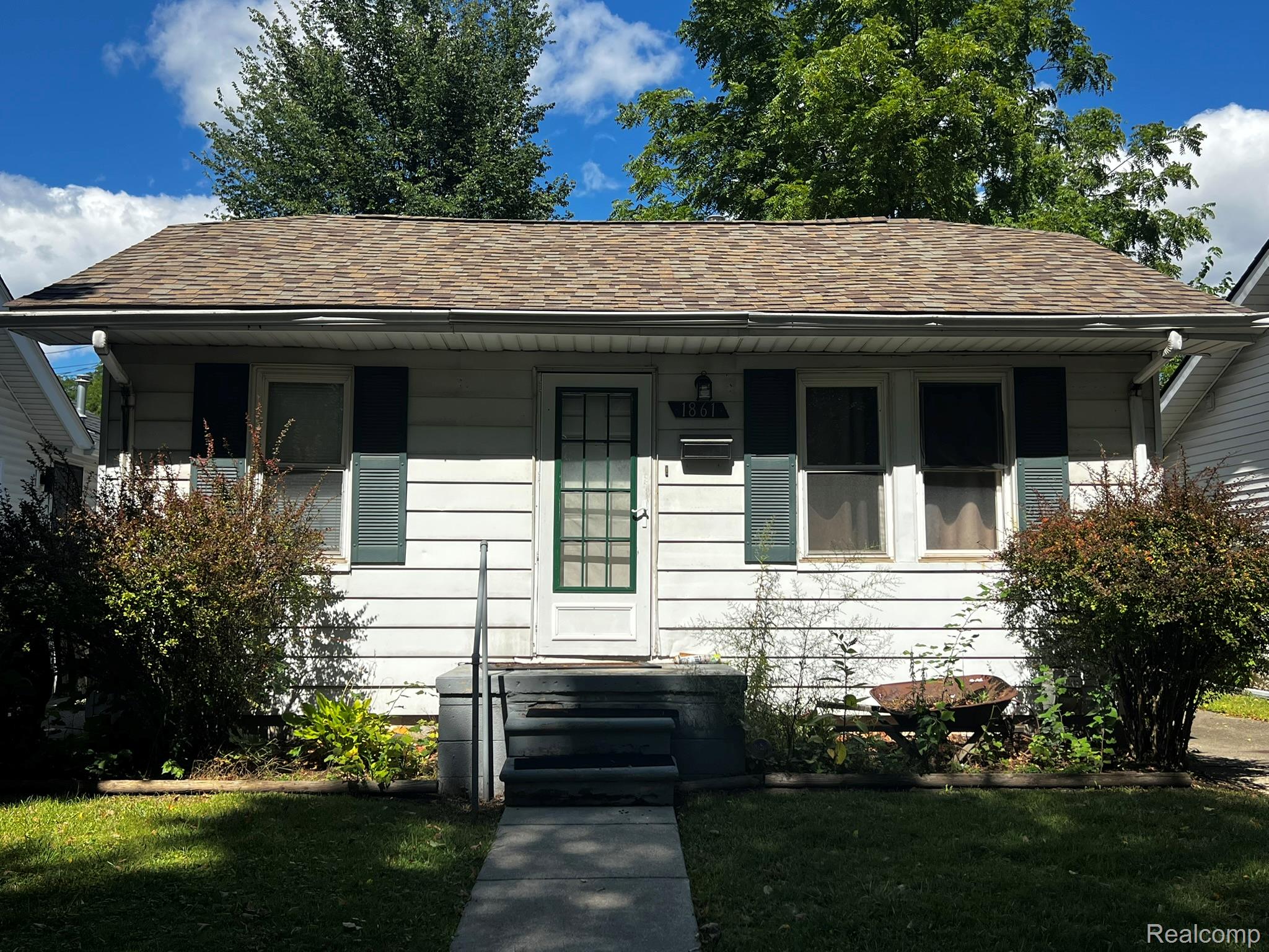 1861, ACADEMY, Ferndale, Michigan, 48220