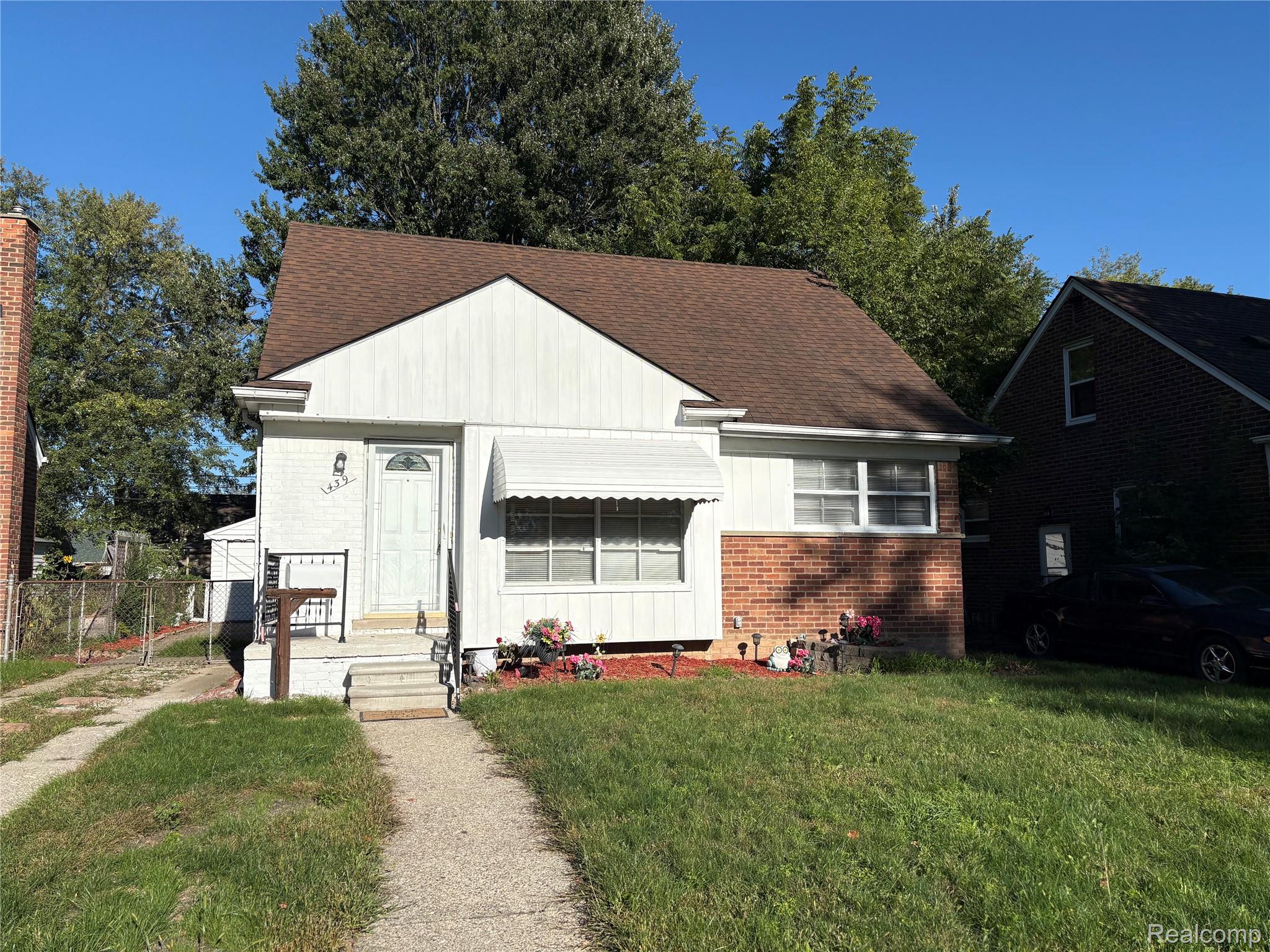 439, Sunningdale, Inkster, Michigan, 48141