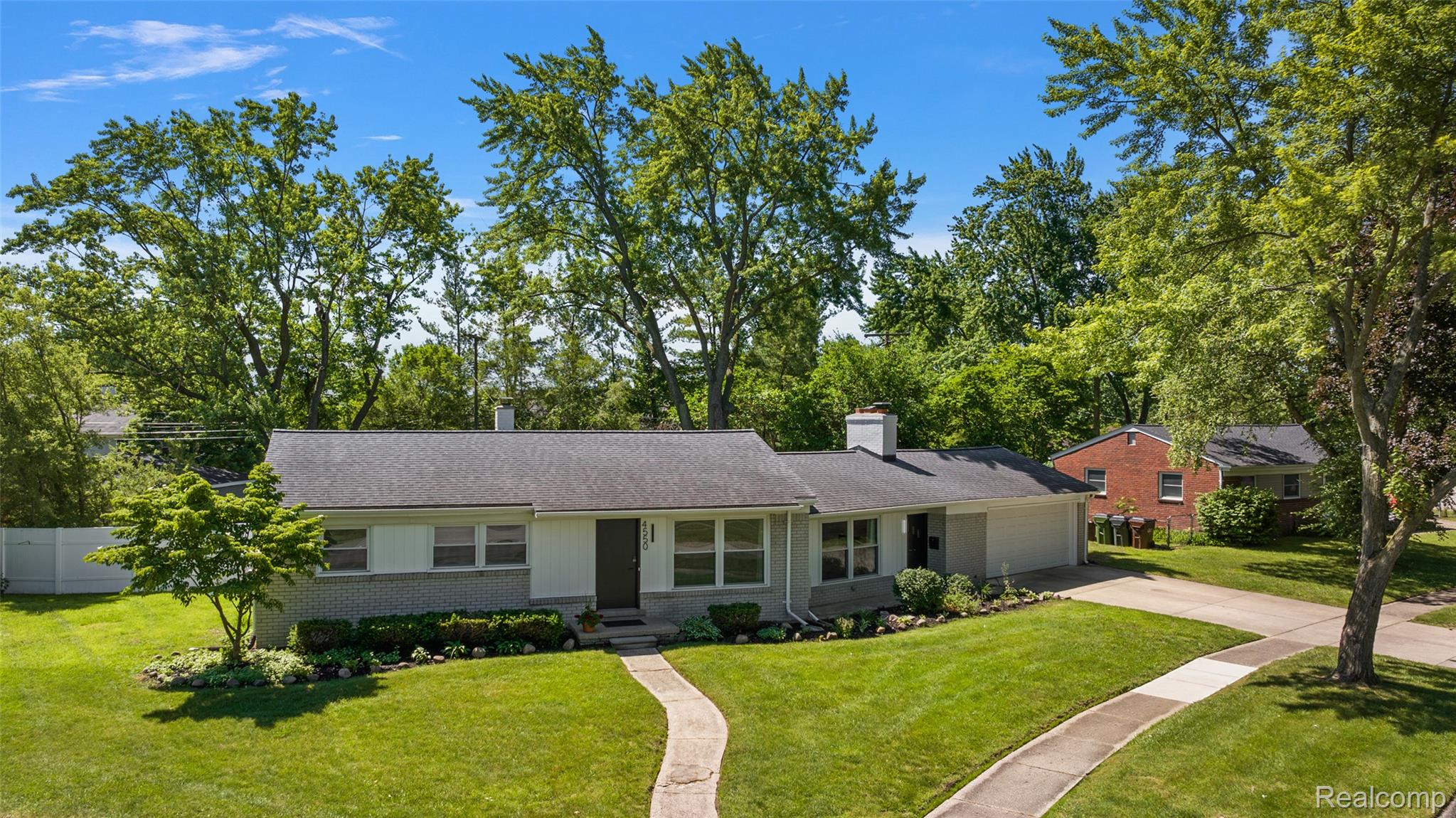 4550, Justine, Shelby Twp, Michigan, 48317