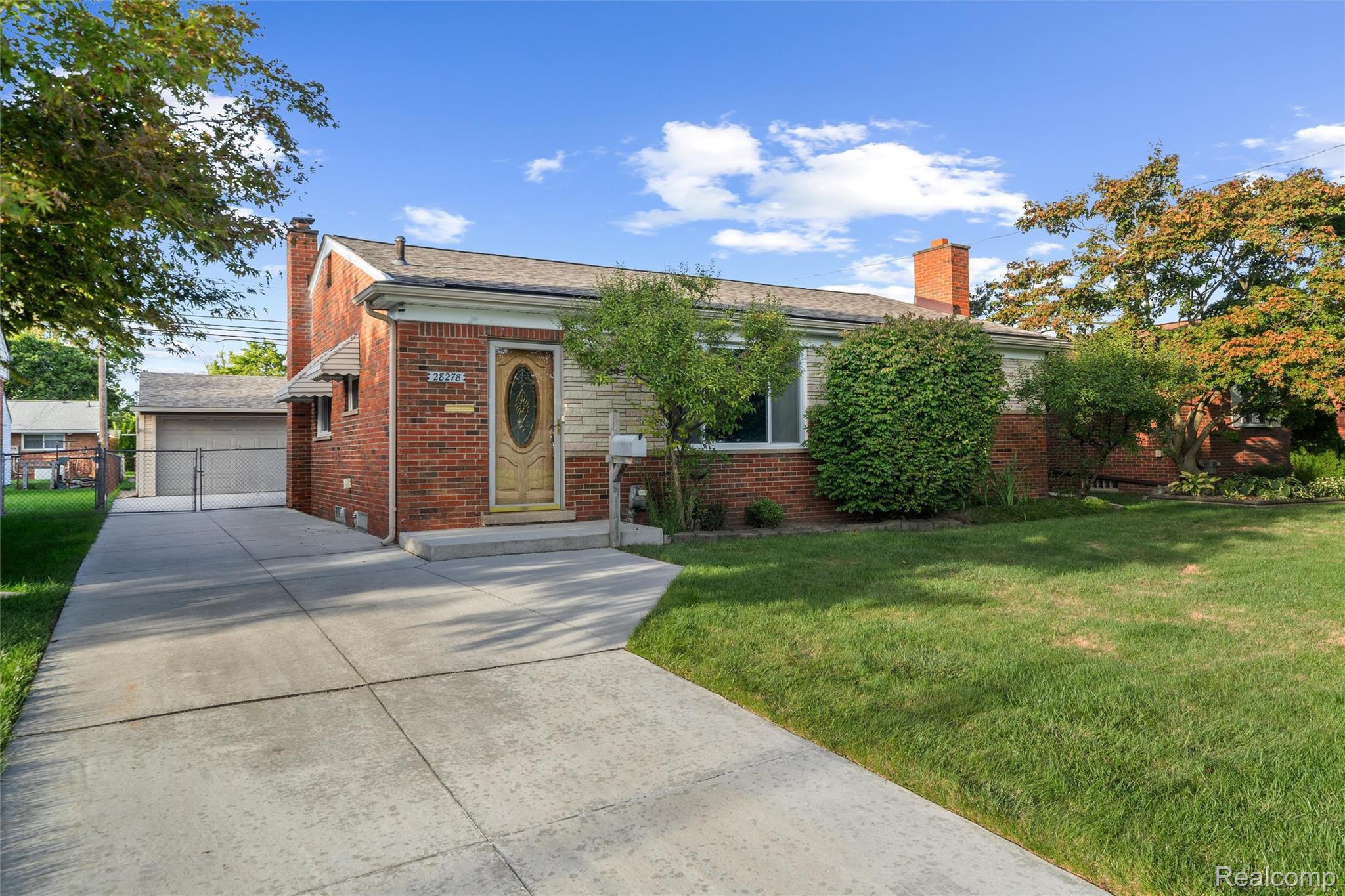 28278, Merritt, Westland, Michigan, 48185
