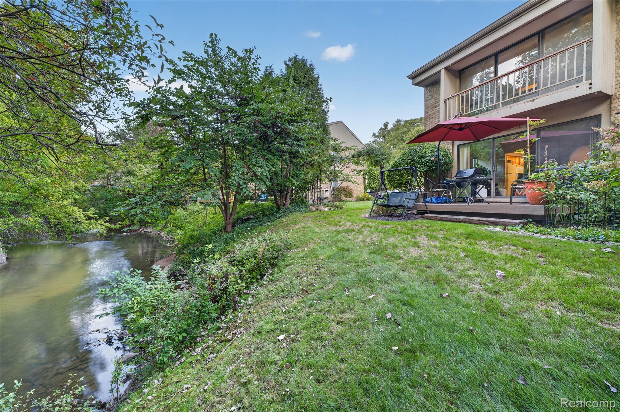 1439, Oakbrook, E, Rochester Hills, Michigan, 48307