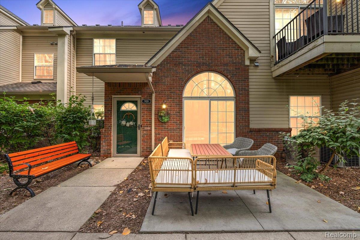 7820, Marie, Shelby Twp, Michigan, 48316