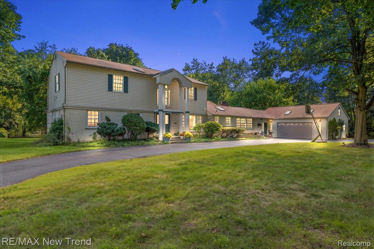 1450, Lenox, Bloomfield Hills, Michigan, 48304