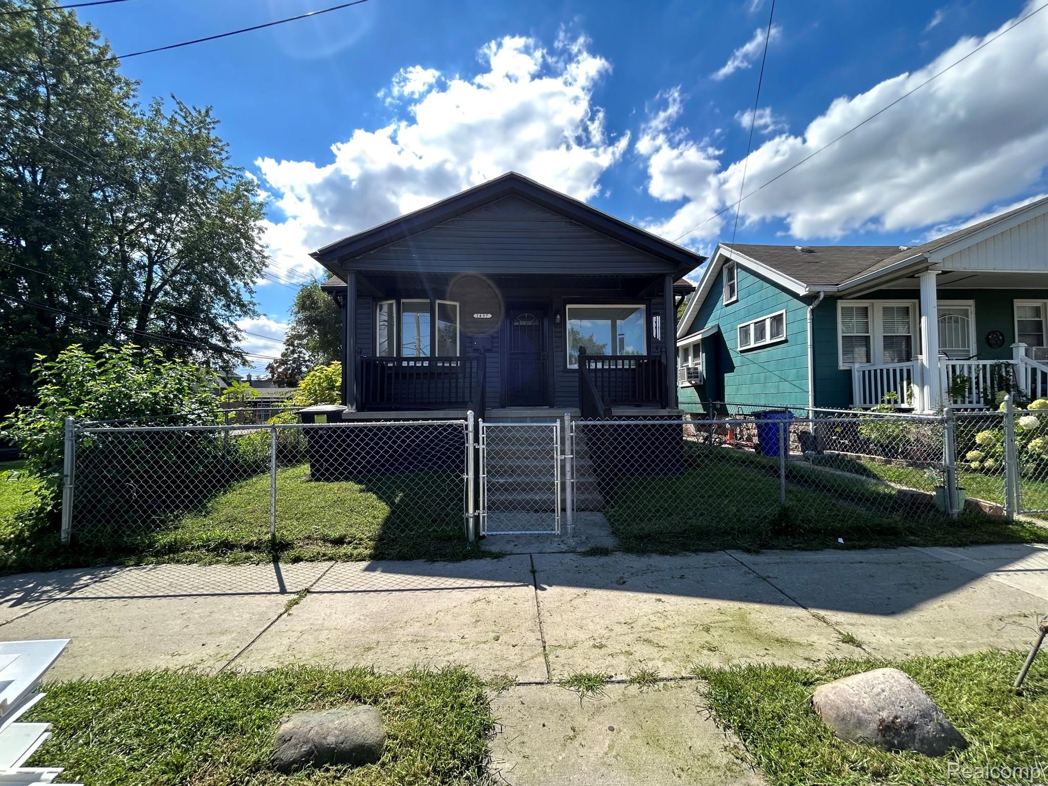 1437, Beard, Detroit, Michigan, 48209