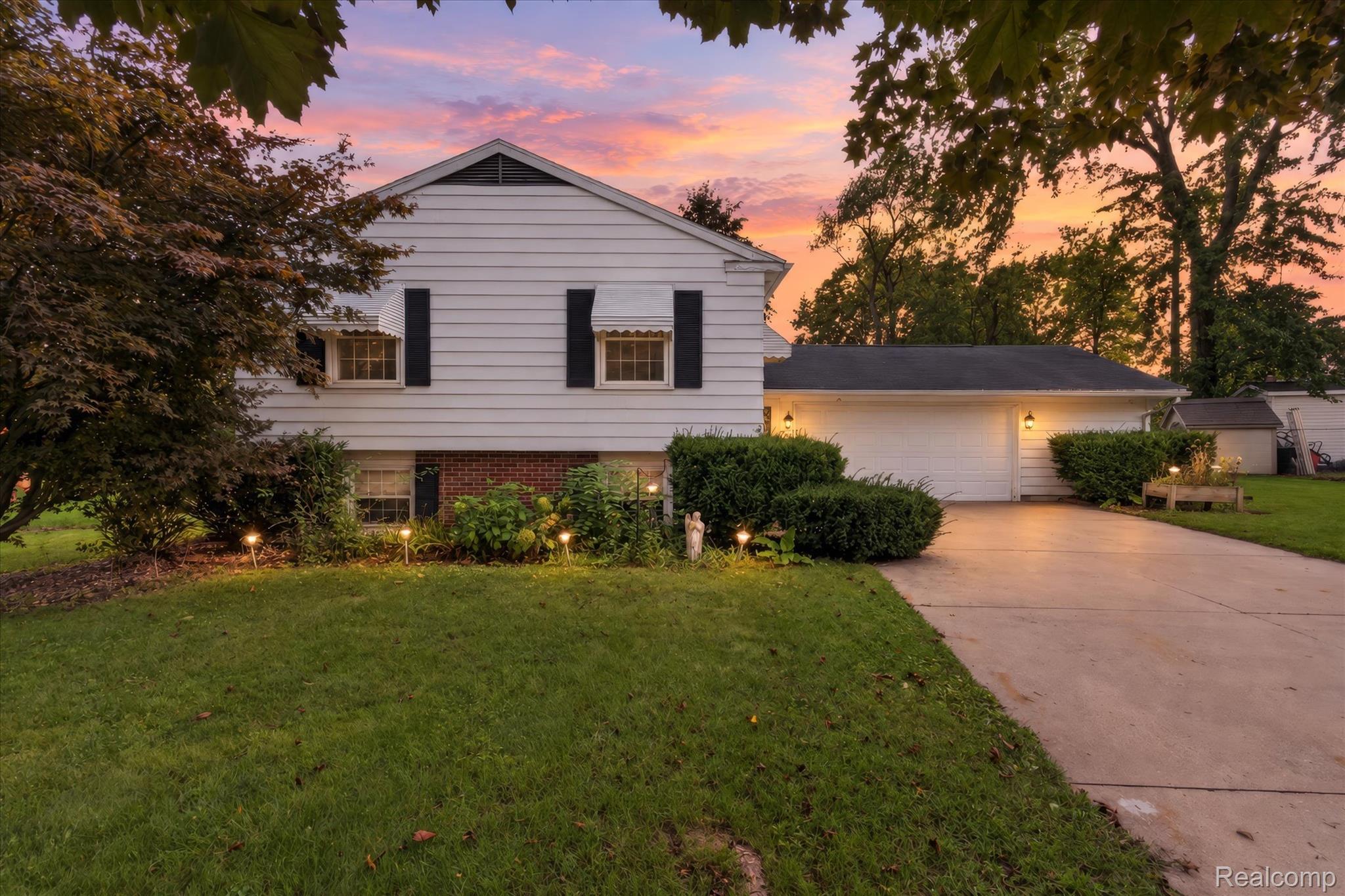 302, Miami, Tecumseh, Michigan, 49286