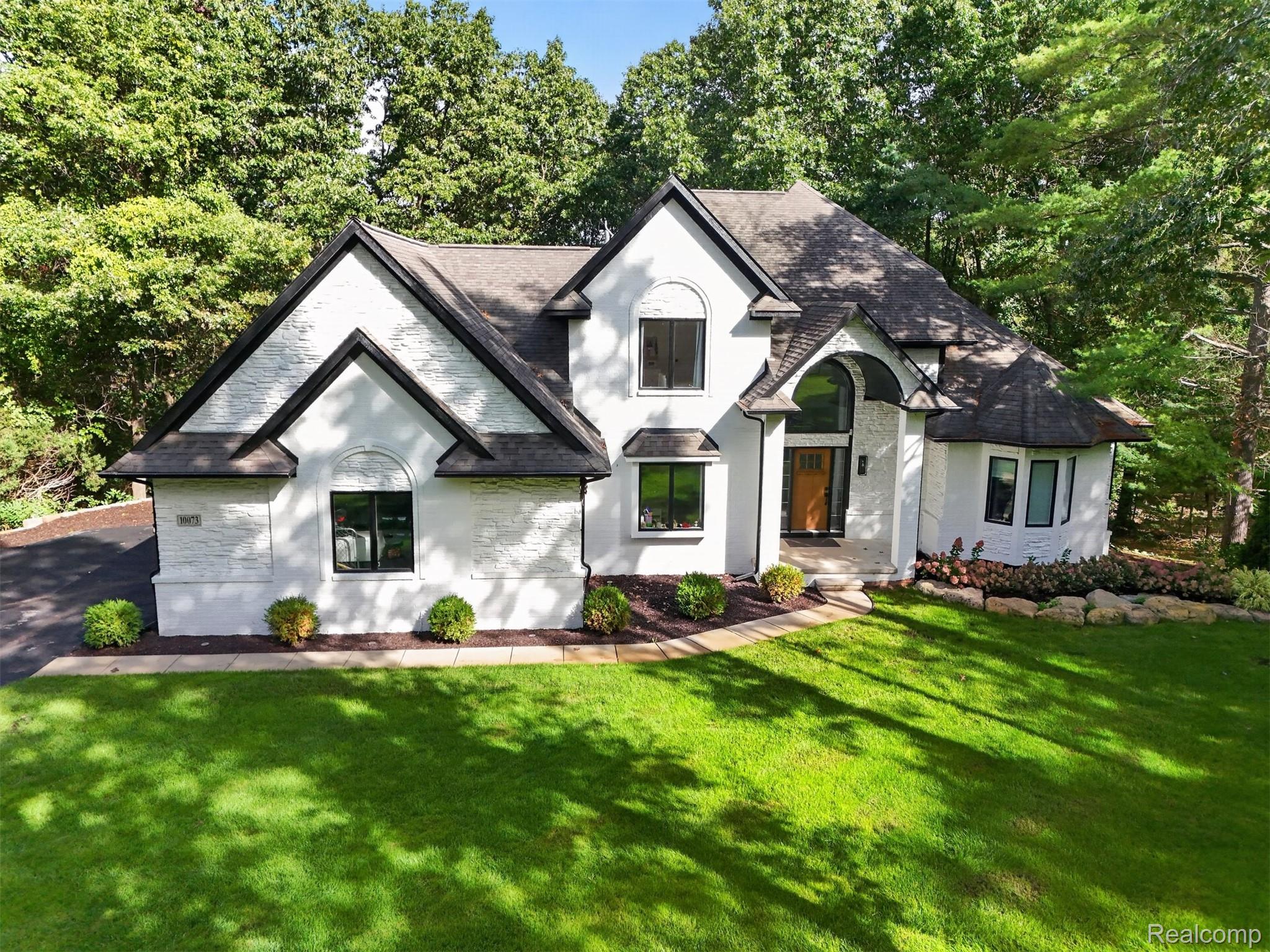 10073, Silver Lake, Brighton, Michigan, 48116