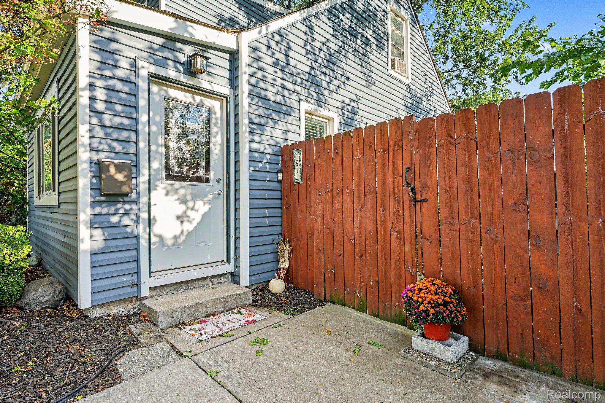 51, Harry, Hazel Park, Michigan, 48030