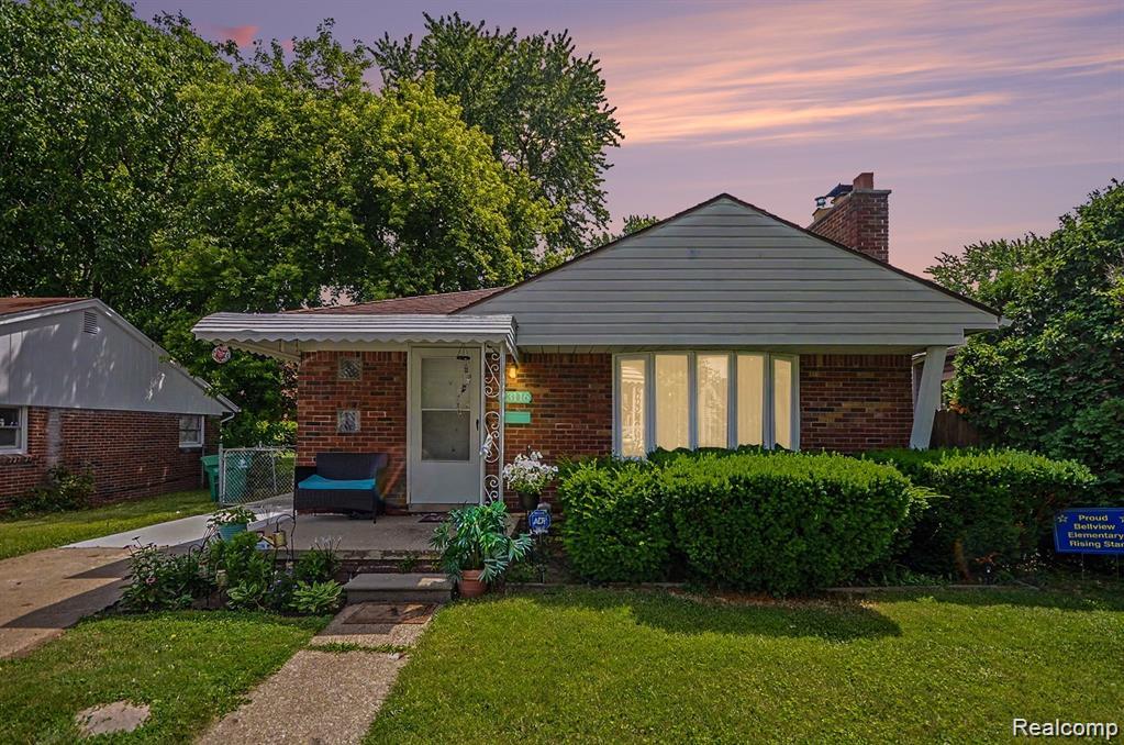 23116, Beechwood, Eastpointe, Michigan, 48021
