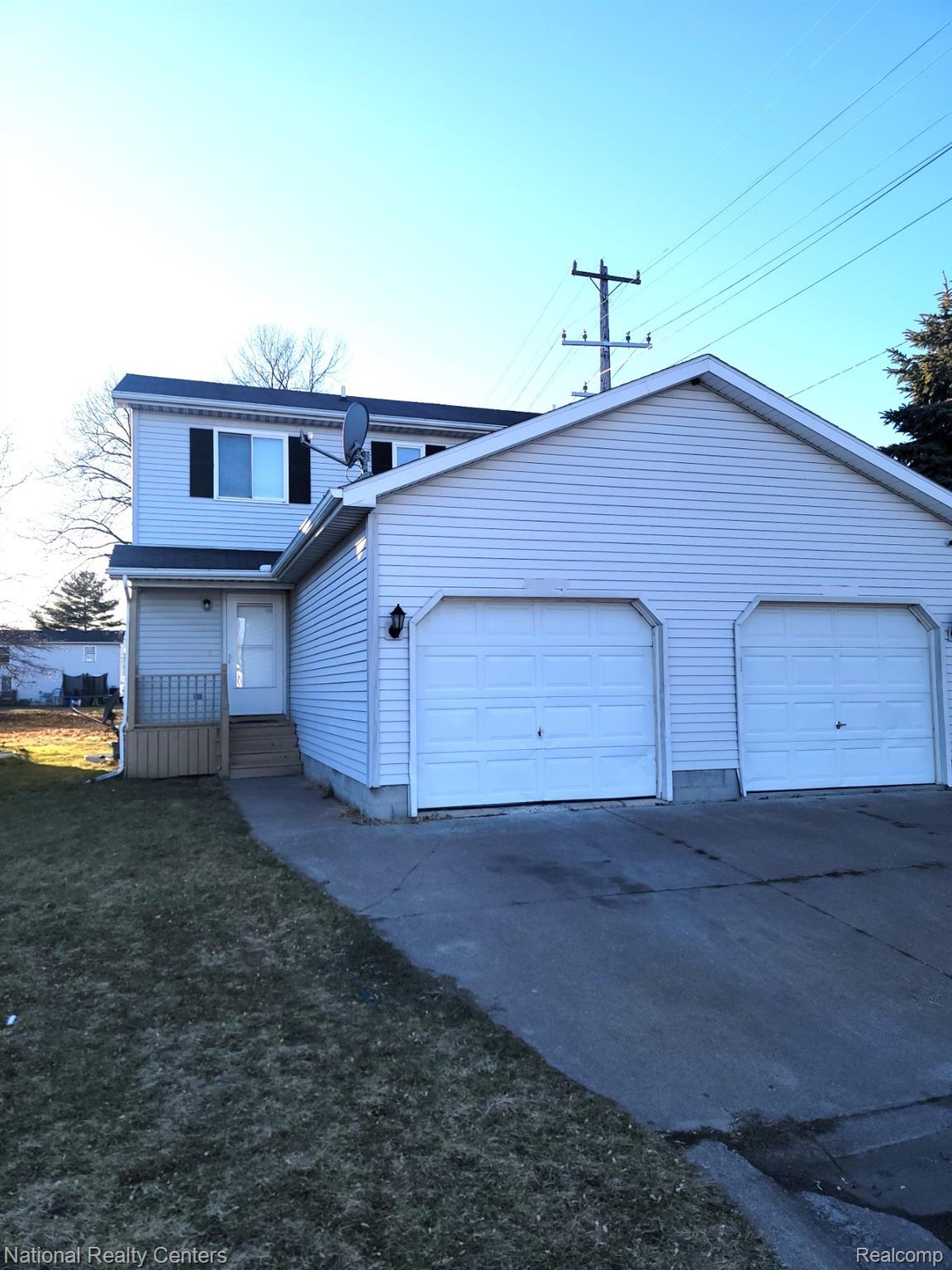 2319, 11th, Port Huron, Michigan, 48060