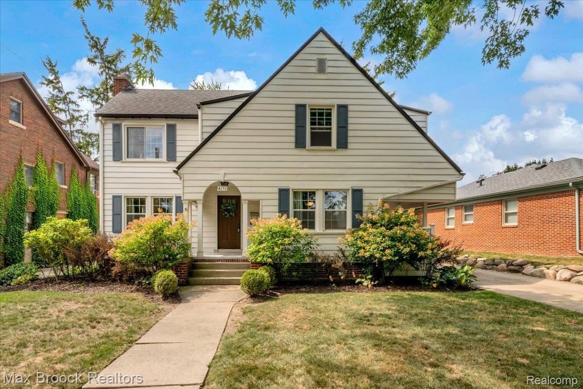 4151, Arlington, Royal Oak, Michigan, 48073