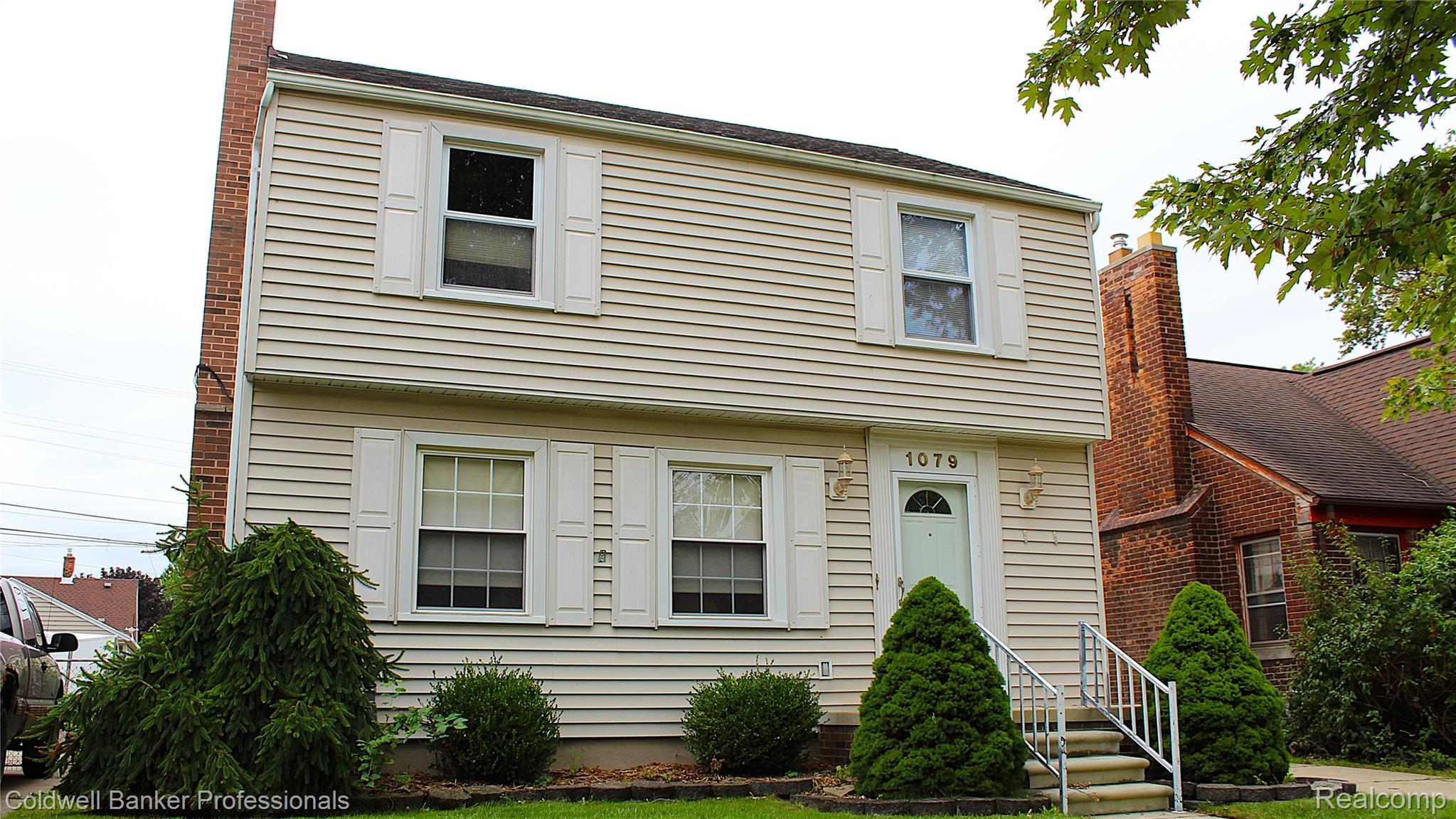 1079, Riverbank, Lincoln Park, Michigan, 48146