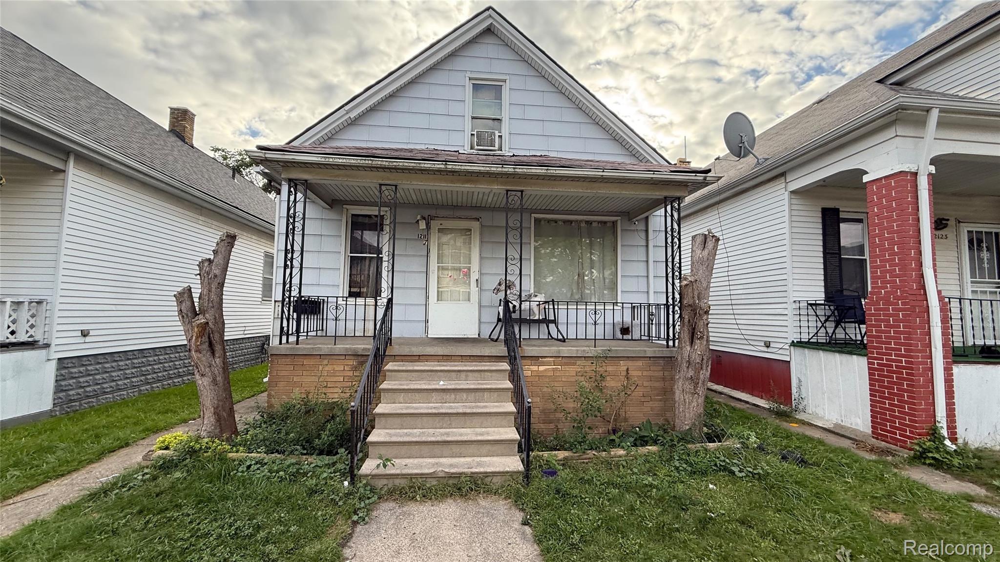 12117, Lumpkin, Hamtramck, Michigan, 48212