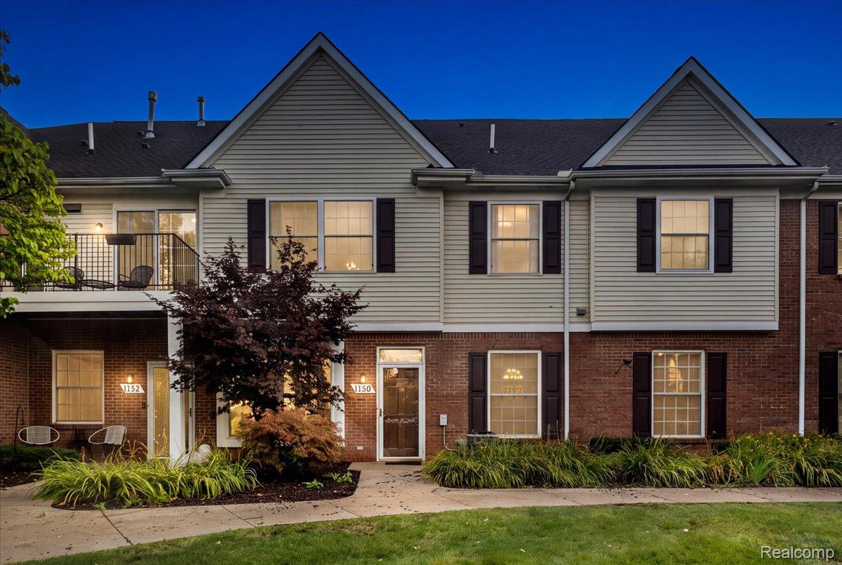 1150, Rial Lake, Howell, Michigan, 48843