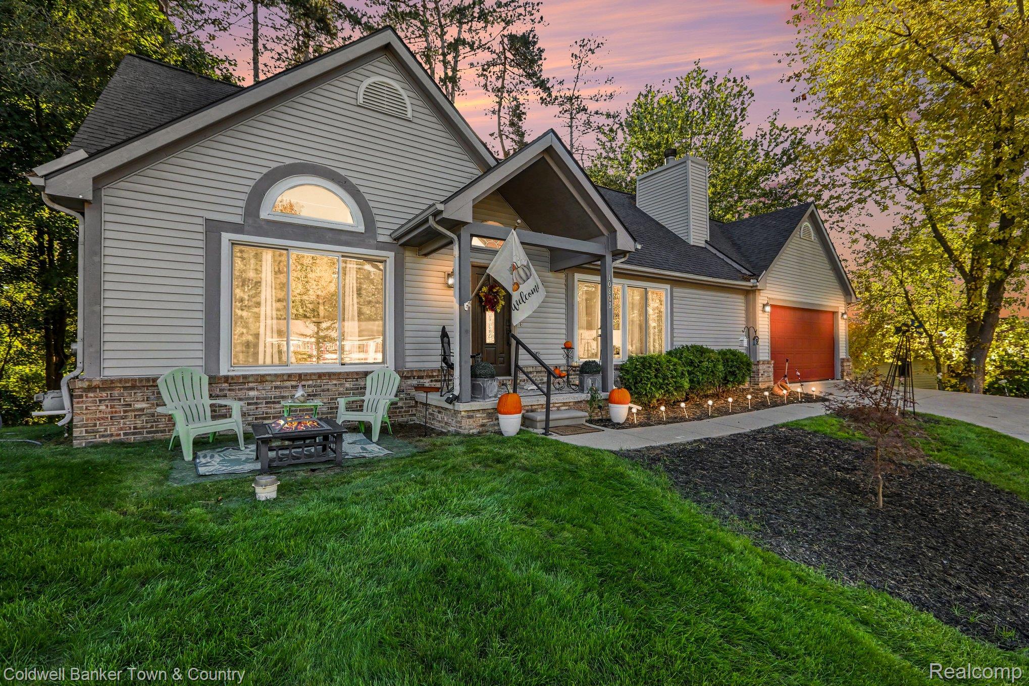 10802, Charring Cross, Whitmore Lake, Michigan, 48189