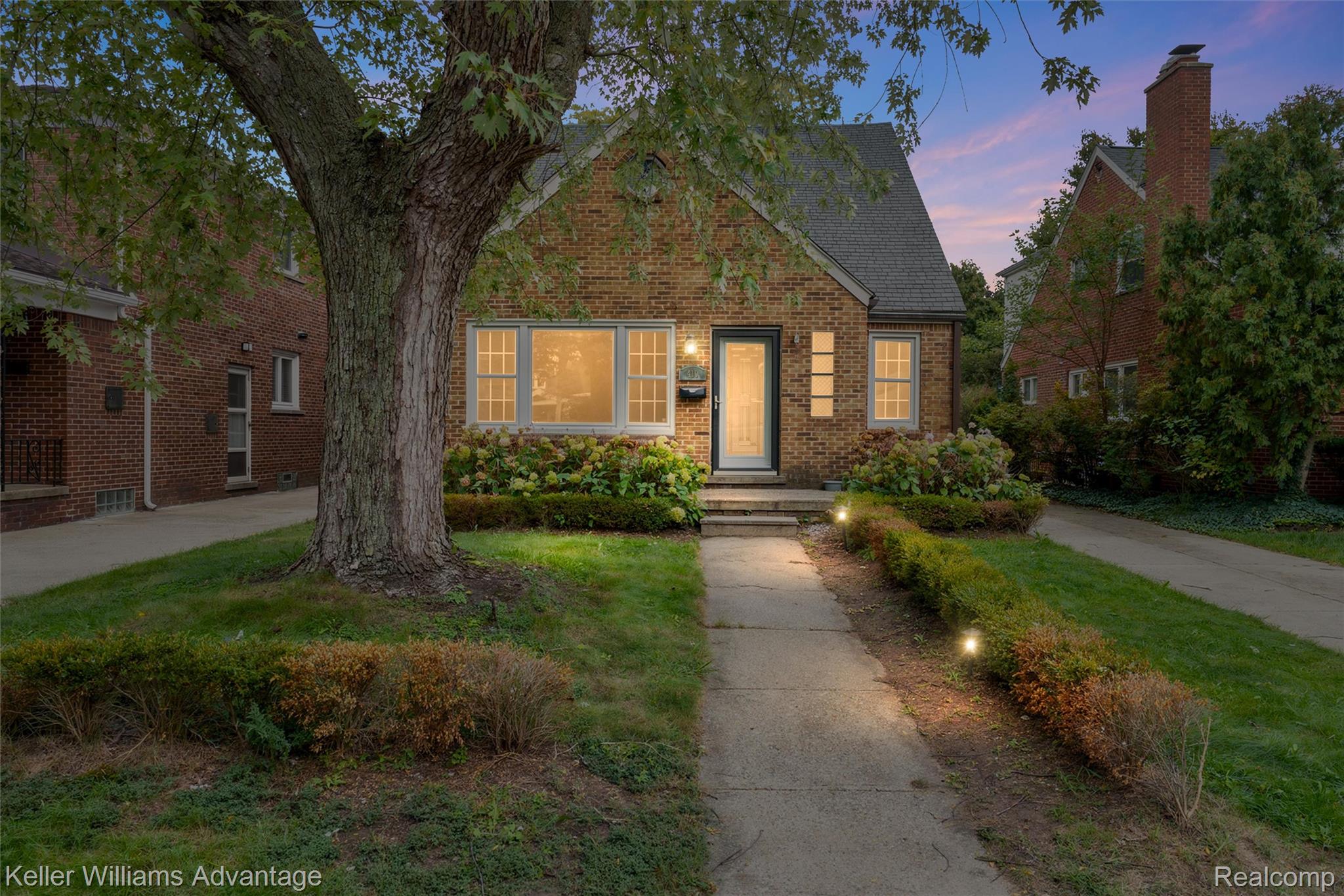 410, Catalpa, Royal Oak, Michigan, 48067