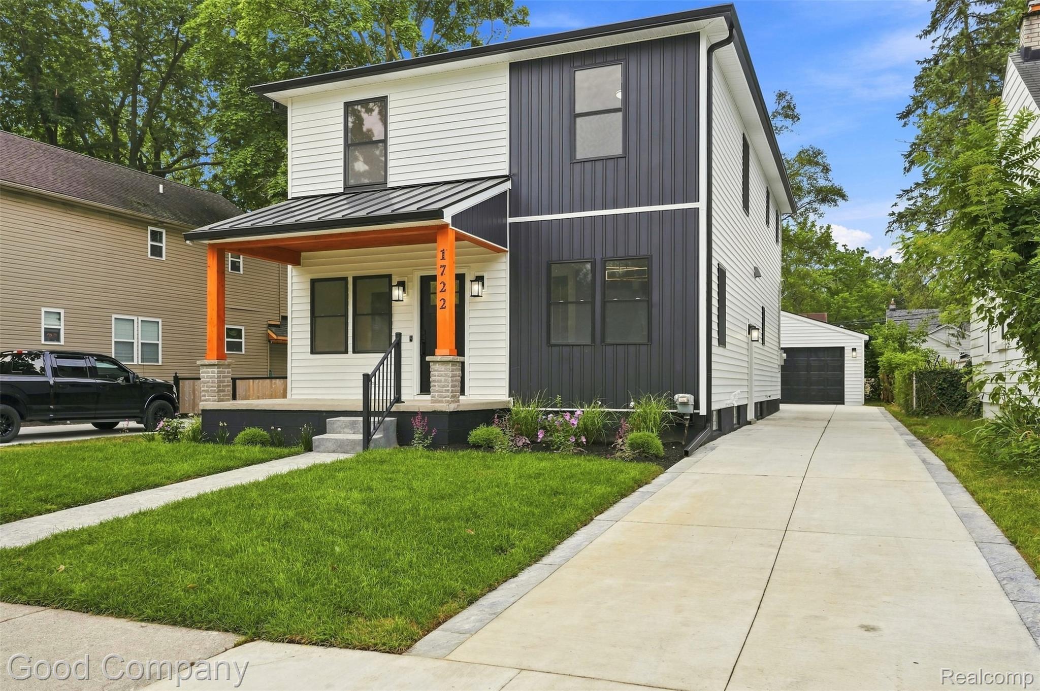 1722, Roszel, Royal Oak, Michigan, 48067